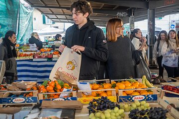 Florence Walking Tour & Traditional Cooking Class with Wine