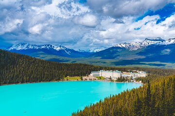5-Day Rockies: 1 Night Fairmont Lake Louise, Small Group Tour