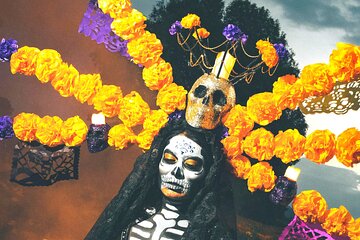 Dia de Muertos in Xochimilco 3 Hours