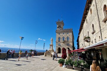 Wonderful 8 Days Tour Exploring Central Italy from Rome