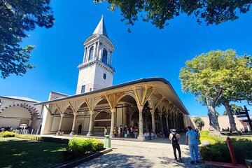 Topkapı Palace with Harem and Surrounding Area Guided Tour