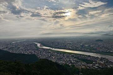 Day Trip Gifu Highlight Tour by Public Transportation from Nagoya
