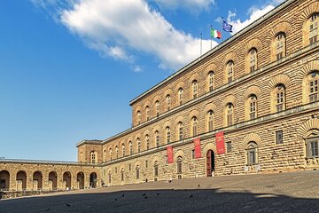 Florence: Palazzo Pitti Skip-the-Line Entry Ticket
