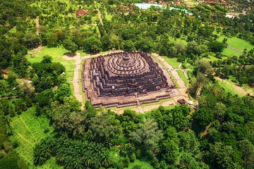 Private Scooter Tour - Borobudur temple & Prambanan temple 