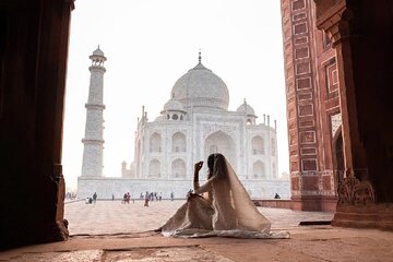 From Delhi: Private Taj Mahal, Agra Fort & Baby Taj Day Trip