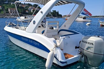 Secret Bays & Blue Cave: Private Vis Island Experience