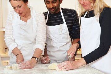 Gnocchi & Seafood Cooking Class in Rome (Includes 4-Course Meal)