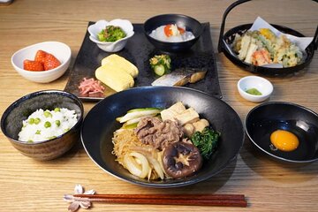 Home cooking and Traditional Culture Experience Osaka