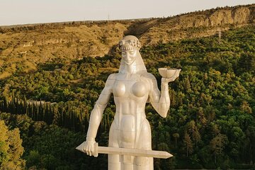 The Best of Tbilisi: Walking & Cable Car Tour