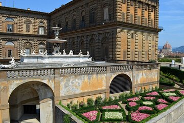 Pitti Palace - Private Tour At Galleria Palatina Incl. Tkts To Boboli Gardens