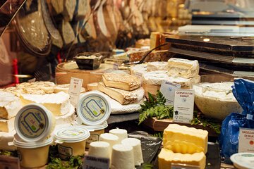 Private Cheese Tour in Halles Paul Bocuse Covered Market