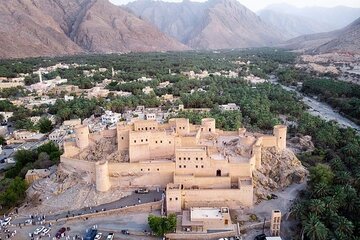 4 Days-3 Nights Private Oman Tour Package 