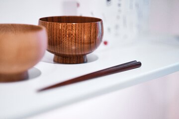 Kyoto Urushi Lacquer Factory Tour and Chopstick Making Experience