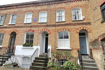Charlie Chaplin London Tour