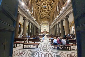 Crossing the Four Holy Doors In Rome Jubilee Tour For Catholics