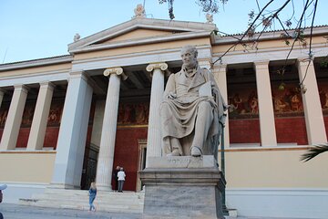 Athens Archeological Museum Special Guided Tour for Kids