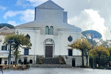Ravello: Private Transfer from Naples one way 