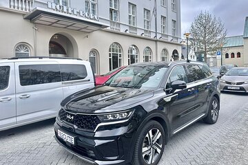 Private Transfer Reykjavik Domestic Airport To Keflavik Airport