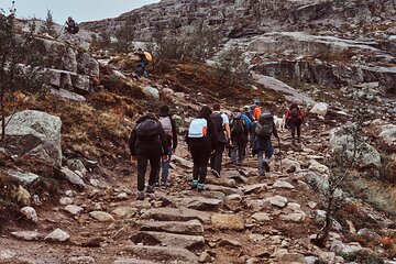 Atlas Mountains: Explore Hidden Berber Trails on a Bold Day Hike!