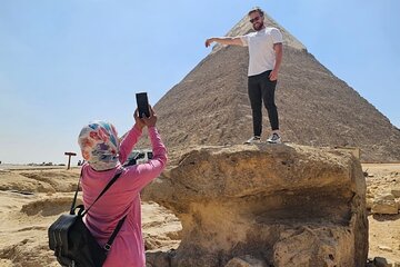 Private Giza Pyramids,Sphinx,camel,lunch, 2 tombs,Great Pyramid