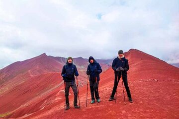 Private Service Rainbow Mountain with Coca Ceremony & Red Valley 