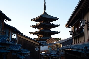 Private Tour with Local Photographer