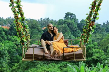 Ubud: Monkey Forest, Waterfall and Nature Exploration Tour