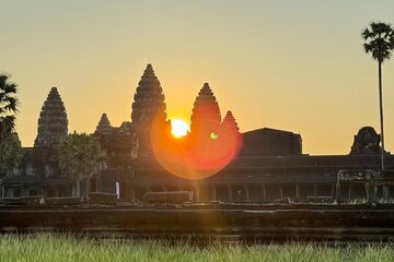 Angkor Wat Bayon and Ta Prohm Share Tour from Siem Reap, Cambodia