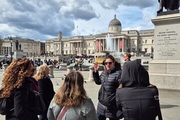 London with Brazilian Guide Buckingham Palace and Big Ben