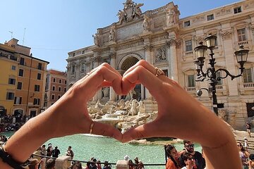 Trevi Fountain in Depth & Aqueduct Undergrounds Rome Private Tour