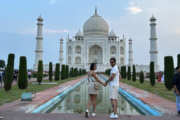 Sunrise Taj Mahal, Agra Fort & Baby Taj Tour by Car From Delhi