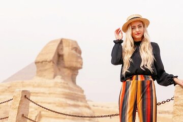 Pyramids Of Giza, Camel Ride And The Museum Of Egyptian Antiques - Private
