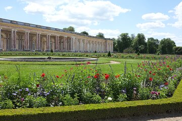 Full day Versailles and Louvre with Small Group