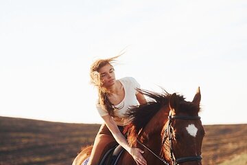 2-Hour Horse Riding Adventure with Soothing Turkish Bath-Hurghada