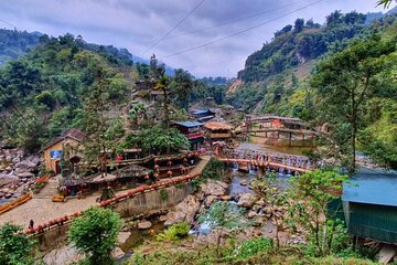 Sapa Treking 3 Days 2 Night Tour[1 Night Hotel ,1 Night Bungalow]