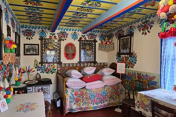 From Krakow: Zalipie Village Day-Tour