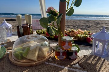 Beach Picnic near Tamarindo