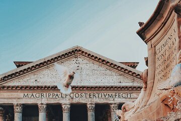 Pantheon Tour and Street Food in Rome - small group max 10
