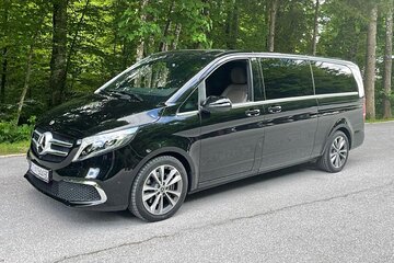 Private One Way Transfer Split to Zagreb (Price up to 8 people)