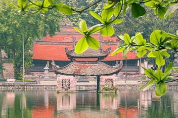 Mystical Hanoi: Thay Pagoda & Duong Lam Village Private Tour