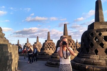 Borobudur Sunrise, Mt. Merapi & Prambanan Day Tour with Entry Fee