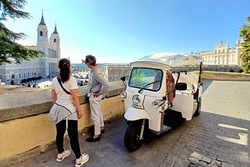 Private Old Town Tuk Tuk Tour and Main Attractions