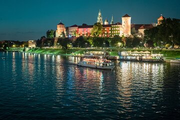 Krakow: One Hour Evening or Night Boat Trip 