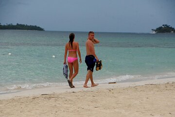 Ocho Rios Shore Excursion Bamboo Blu Beach and Shopping Tour