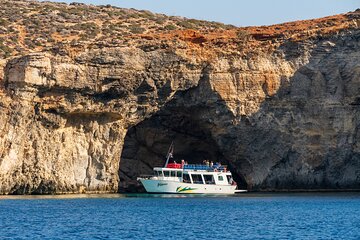 Boat Cruise around Comino/Blue Lagoon & Gozo