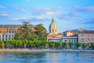 Explore Como in 60 minutes with a Local