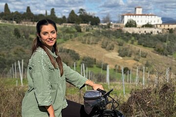 From Florence to Chianti by E-Bike:Ride Through Vineyards & Hills