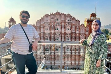 From Delhi:- Private luxury Same Day Jaipur Tour By Car