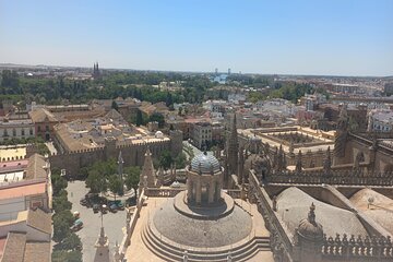 Private Transfer from Lisbon to Seville, Spain