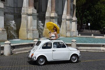 Fiat 500 Day&Night private tour, with a Roman, pick-up included